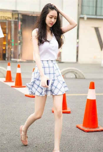 类似重生豪门之恶魔女皇
