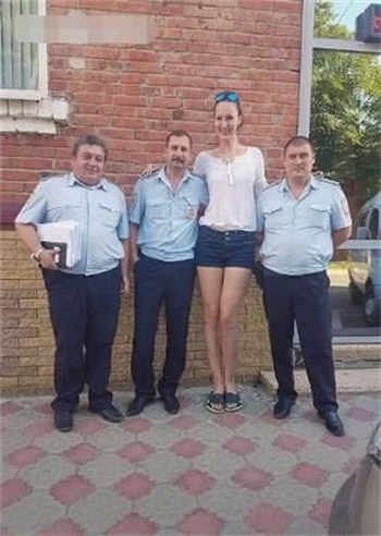 麻豆大佬的图片