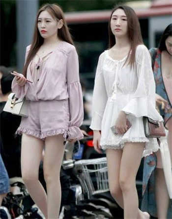 东北农村寡妇炕上风流