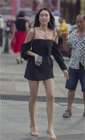 开局被病娇女友囚禁