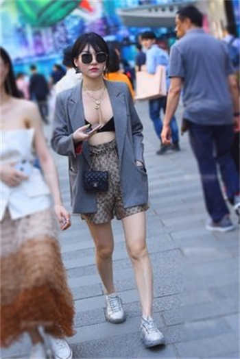 微录客视频在线观看