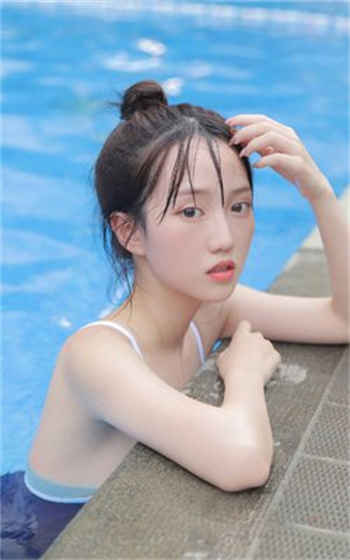天降女子从二楼未删减