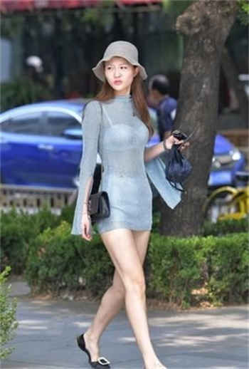 刘小山无意走错房间