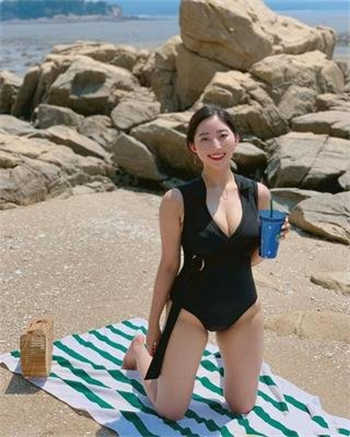 a1玲酱的视频