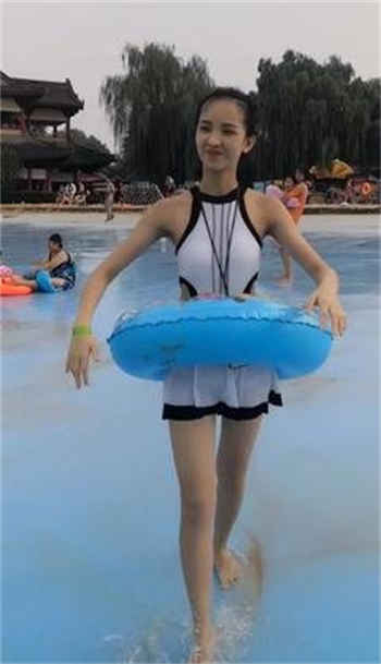 男生插曲女生下面