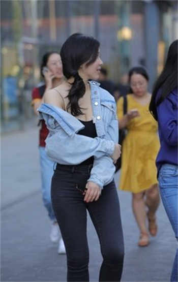 冰妲已美图