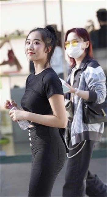 异性家长互加微信